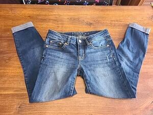 Aeropostale Jeans Womens Size 2 Short Dark Blue Skinny Cuffed Distressed